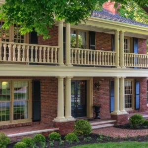 2nd story porch railing and round tapered columns