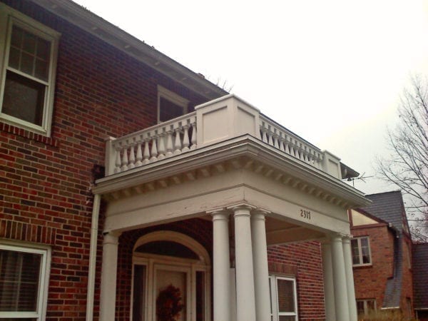 Portico balustrade