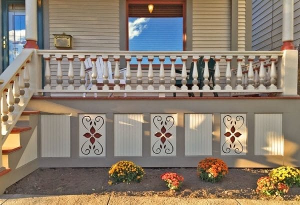covered front porch railing