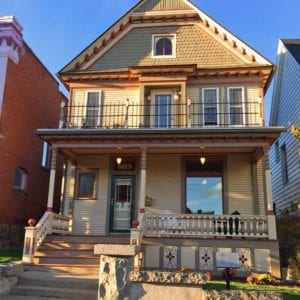 Front porch railing