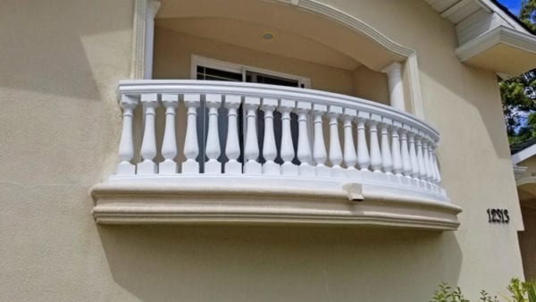 Curved Polyurethane Balcony Railing with Balusters