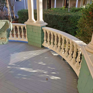 Curved porch railing