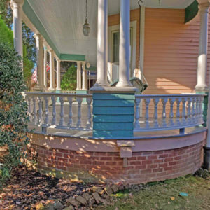 Rounded porch railing