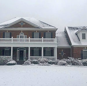 Synthetic 2 story porch balustrade